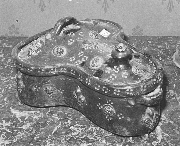 terrine, vue générale - © Ministère de la Culture (France), Médiathèque du patrimoine et de la photographie (objets mobiliers), tous droits réservés