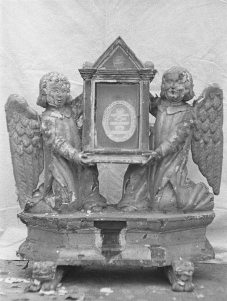 reliquaire, statues : Angelots, vue générale - © Ministère de la Culture (France), Médiathèque du patrimoine et de la photographie (objets mobiliers), tous droits réservés