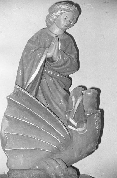 statue : Sainte Marguerite, vue générale - © Ministère de la Culture (France), Médiathèque du patrimoine et de la photographie (objets mobiliers), tous droits réservés