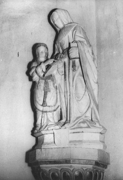 groupe sculpté : Sainte Anne et la Vierge, vue générale - © Ministère de la Culture (France), Médiathèque du patrimoine et de la photographie (objets mobiliers), tous droits réservés