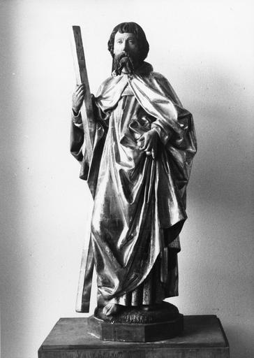 Statue : Saint André, bois sculpté, peint, doré ; après restauration