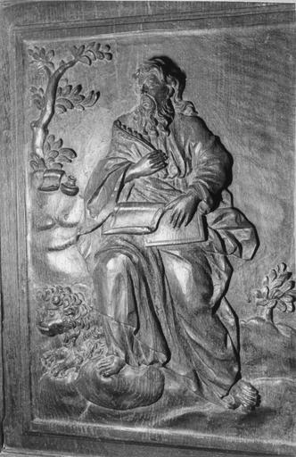 Chaire à prêcher : Saint Marc, détail d'un panneau du garde-corps de tribune, bois sculpté - © Ministère de la Culture (France), Médiathèque du patrimoine et de la photographie (objets mobiliers), tous droits réservés