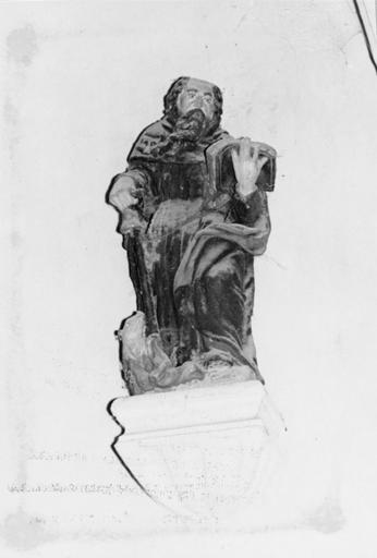 Statue : Saint Antoine, pierre sculptée, peinte - © Ministère de la Culture (France), Médiathèque du patrimoine et de la photographie (objets mobiliers), tous droits réservés