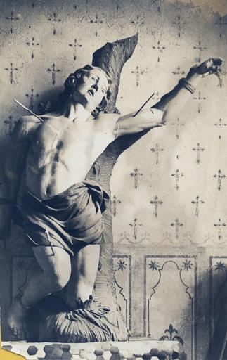 Statue : Saint Sébastien, bois sculpté, peint - © Ministère de la Culture (France), Médiathèque du patrimoine et de la photographie (objets mobiliers), tous droits réservés