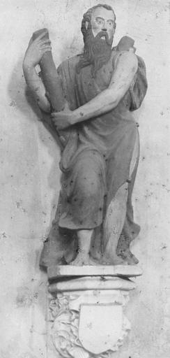 Statue : Saint André, pierre sculptée, peinte - © Ministère de la Culture (France), Médiathèque du patrimoine et de la photographie (objets mobiliers), tous droits réservés