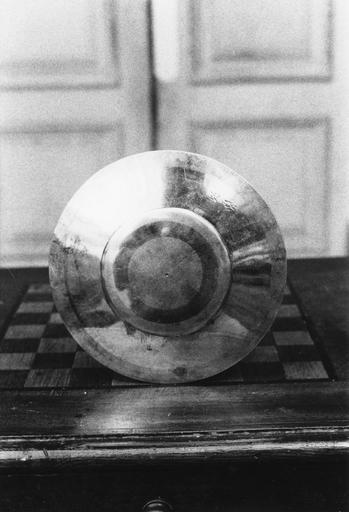 Patène dépourvue de décor, argent doré - © Ministère de la Culture (France), Médiathèque du patrimoine et de la photographie (objets mobiliers), tous droits réservés