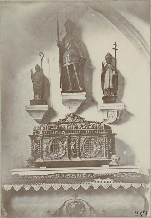 statue : Saint Emiliand