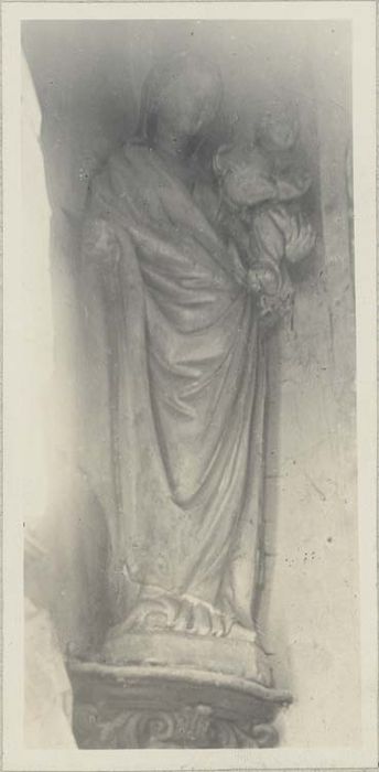 statue : Vierge à l'Enfant - © Ministère de la Culture (France), Médiathèque du patrimoine et de la photographie, diffusion RMN-GP