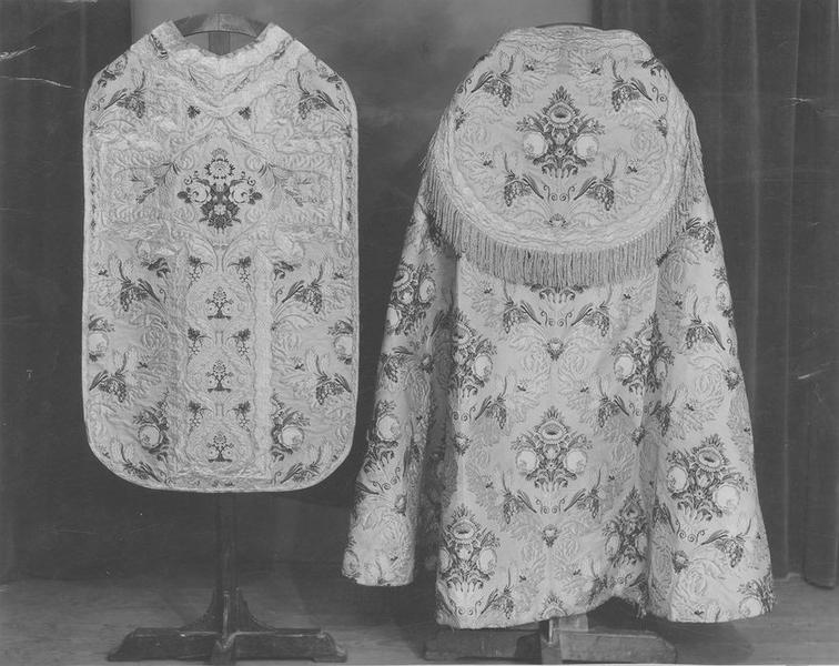 chasuble, chape, vue générale