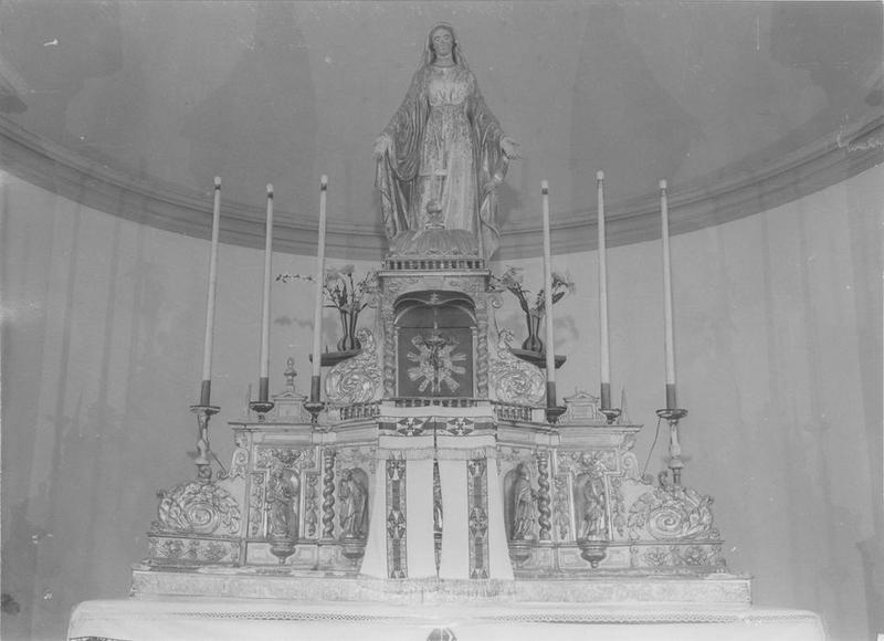 autel, retable, 4 statues (maître-autel, statuettes), vue générale