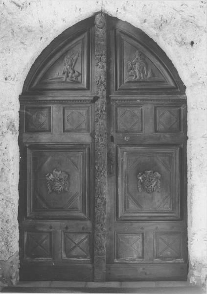 vantaux (2), vue générale - © Ministère de la Culture (France), Médiathèque du patrimoine et de la photographie (objets mobiliers), tous droits réservés