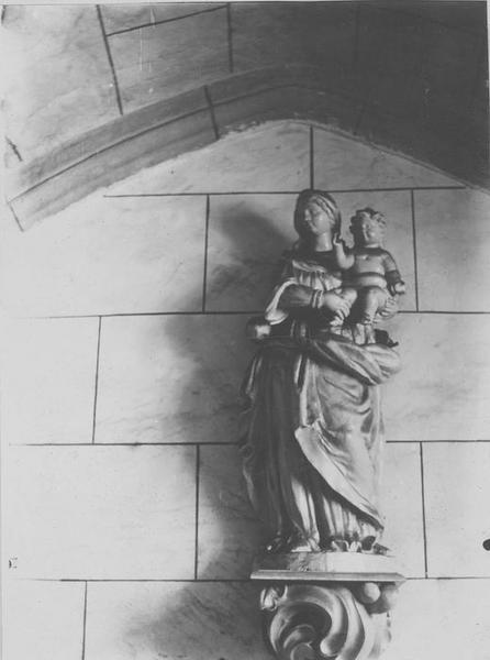 Statue : Vierge à l'Enfant