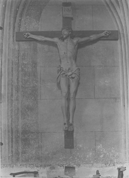 Croix d'autel (?) : Christ en croix