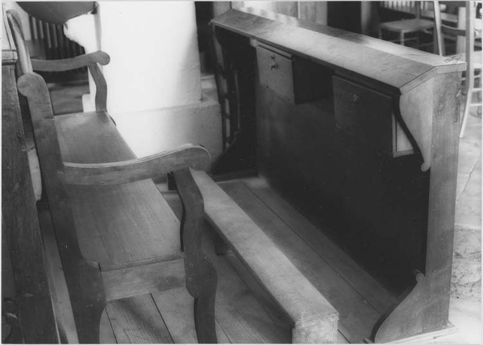 bancs de fidèles - © Ministère de la Culture (France), Médiathèque du patrimoine et de la photographie, tous droits réservés