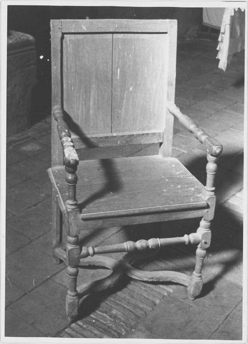 Fauteuil de célébrant