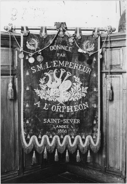 bannière de l'Orphéon de Saint-Sever - © Ministère de la Culture (France), Médiathèque du patrimoine et de la photographie, tous droits réservés
