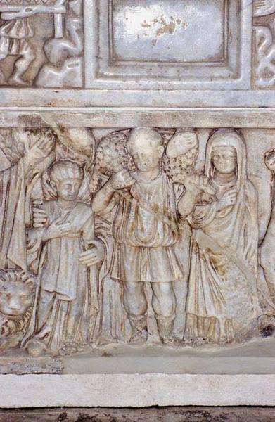 sarcophage, dit tombeau de sainte Quitterie