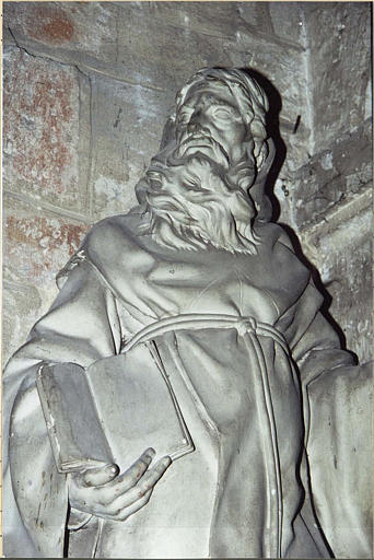 statue : saint François de Paule, vue rapprochée