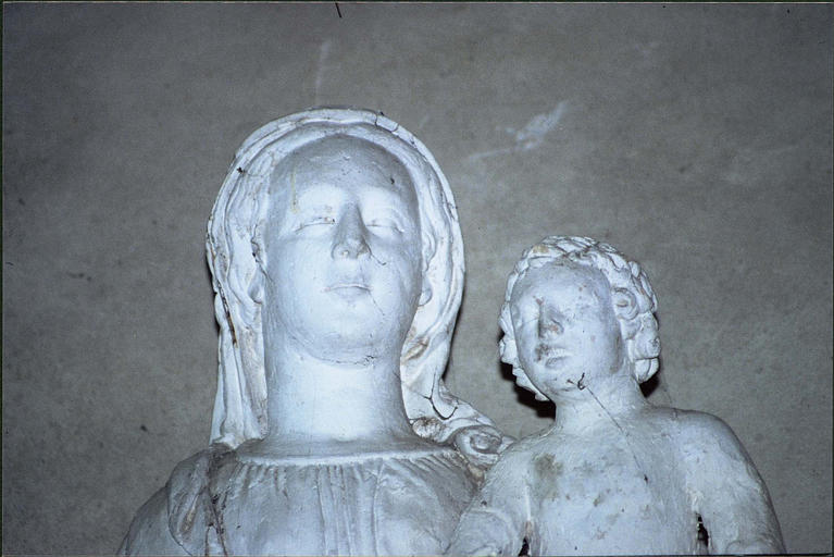 statue : Vierge à l'Enfant, visage de la Vierge et de l'Enfant - © Ministère de la Culture (France), Médiathèque du patrimoine et de la photographie, diffusion RMN-GP