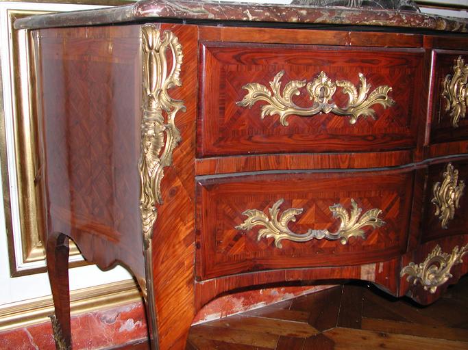 commode