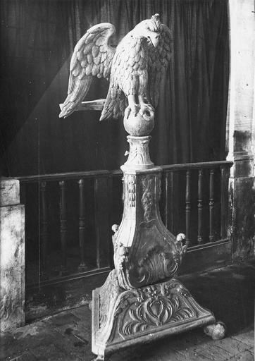 lutrin (aigle-lutrin) - © Ministère de la Culture (France), Médiathèque du patrimoine et de la photographie (objets mobiliers), tous droits réservés