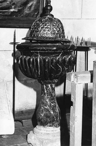 fonts baptismaux - © Ministère de la Culture (France), Médiathèque du patrimoine et de la photographie (objets mobiliers), tous droits réservés