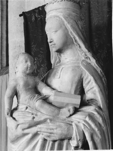 statue : Vierge à l'Enfant - © Ministère de la Culture (France), Médiathèque du patrimoine et de la photographie (objets mobiliers), tous droits réservés