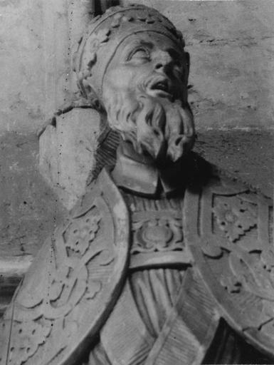 statue : pape - © Ministère de la Culture (France), Médiathèque du patrimoine et de la photographie (objets mobiliers), tous droits réservés