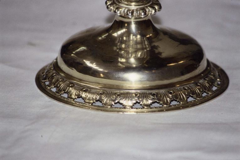 calice, détail du pied, vermeil, 17e siècle - © Ministère de la Culture (France), Médiathèque du patrimoine et de la photographie, diffusion RMN-GP