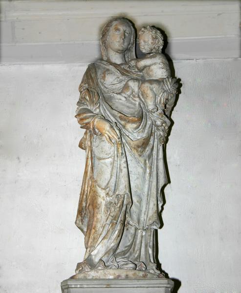 statue : Vierge à l'Enfant