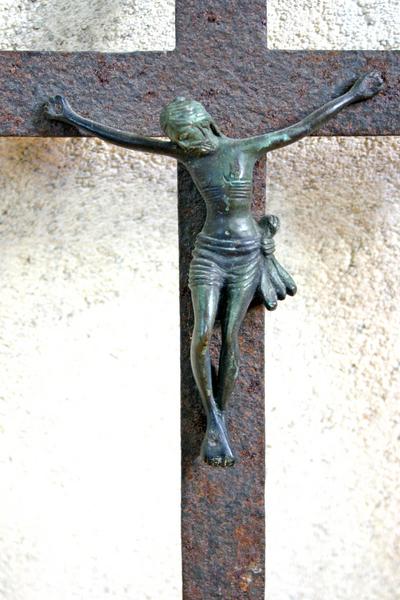 croix (crucifix)