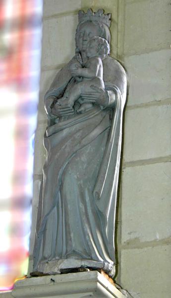 statue : Vierge à l'Enfant