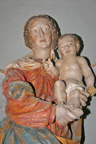 statue : Vierge à l'Enfant