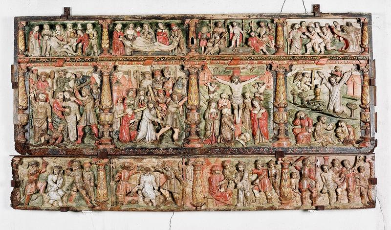 bas-relief : scènes de la passion