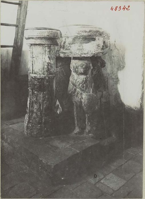 fonts baptismaux - © Ministère de la Culture (France), Médiathèque du patrimoine et de la photographie, diffusion RMN-GP