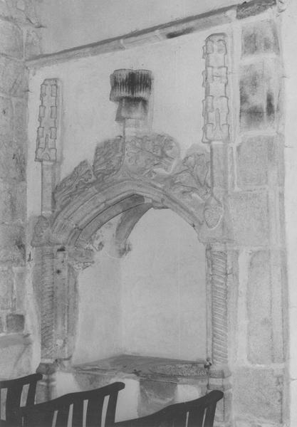Fonts baptismaux (baptistère monumental)
