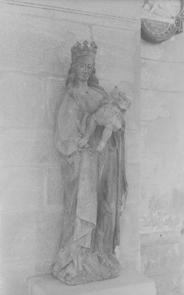 statue : Vierge à l'enfant, vue générale