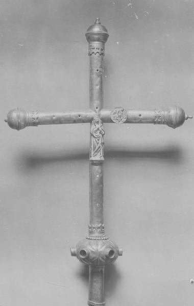 croix de procession, vue générale