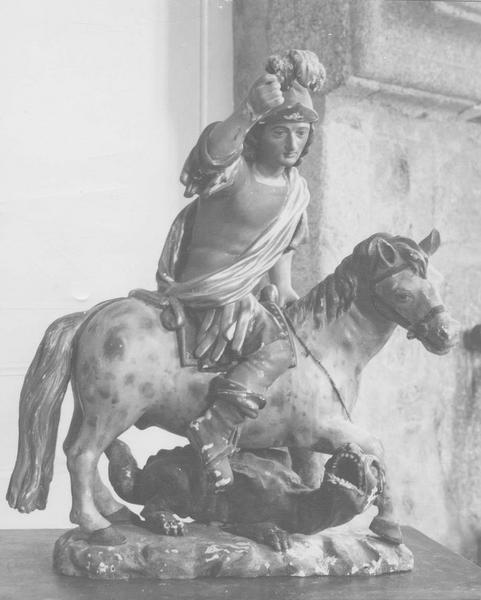groupe sculpté : saint Georges, vue générale