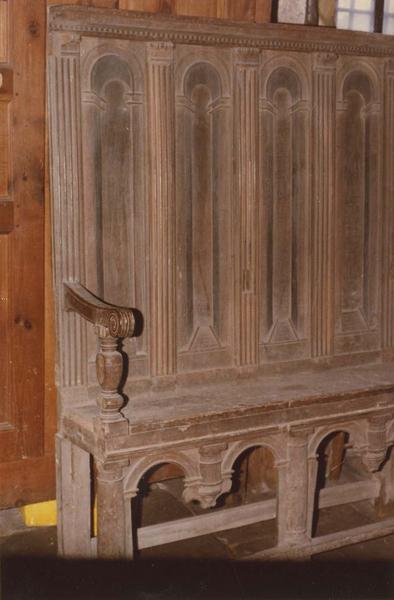 banc de célébrant (banc d'officiant), vue partielle - © Ministère de la Culture (France), Médiathèque du patrimoine et de la photographie (objets mobiliers), tous droits réservés