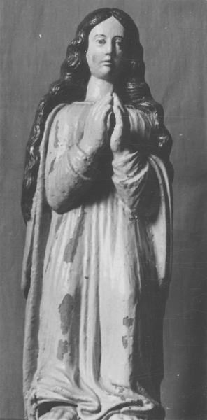 statue : sainte Madeleine, vue générale