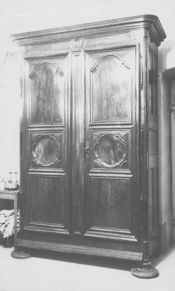 armoire, vue générale