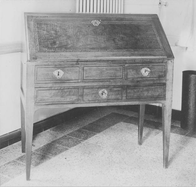 secrétaire à abattant, vue générale - © Ministère de la Culture (France), Médiathèque du patrimoine et de la photographie (objets mobiliers), tous droits réservés