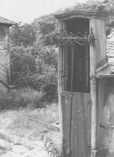 pompe à eau à balancier, vue partielle