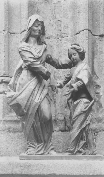 groupe sculpté : sainte Anne et la Vierge, vue générale