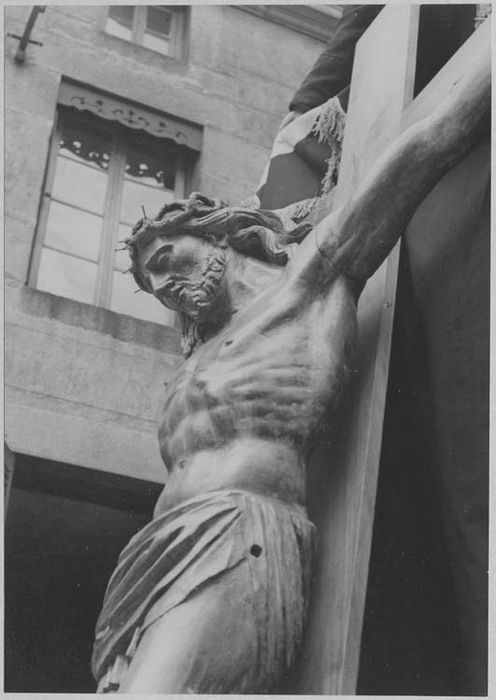 croix : Christ en croix, vue partielle - © Ministère de la Culture (France), Médiathèque du patrimoine et de la photographie, diffusion RMN-GP