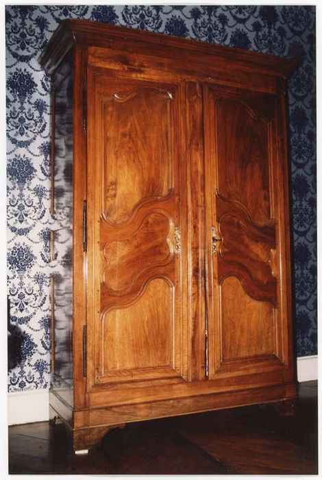 Armoire