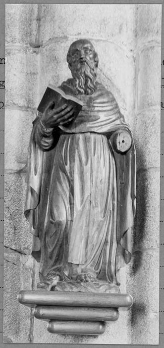 statue : Saint Antoine