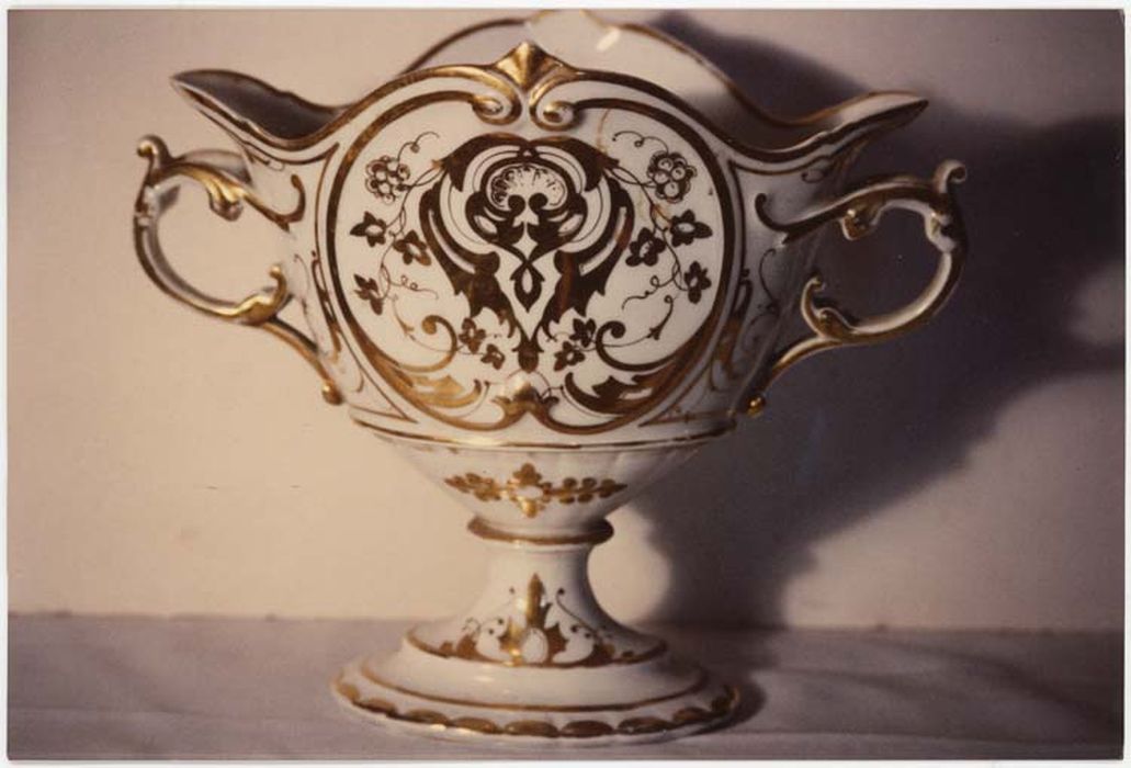 vase d'autel - © Ministère de la Culture (France), Médiathèque du patrimoine et de la photographie, diffusion GrandPalaisRmn Photo