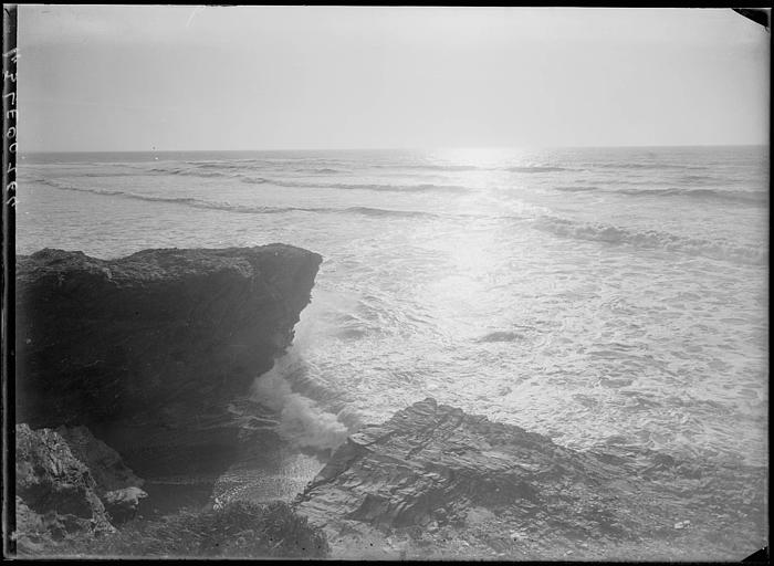 Rochers, soleil couchant